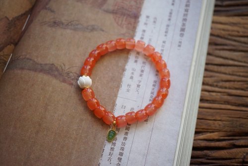 Angel's tears 天使之淚 Jewelry Design 天然川料南紅瑪瑙 猛獁牙蓮花碧玉樹葉設計單圈手串s