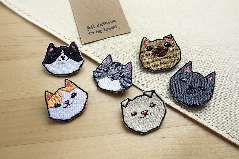 台灣米克斯犬貓刺繡別針－6款1套優惠組 - 胸針/心口針 - 繡線 多色