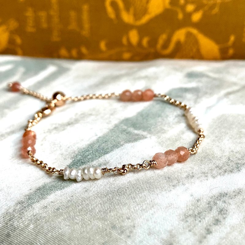 Moment by Moment | Stone Pearl Bracelet with Adjustable Length - Bracelets - Gemstone Orange