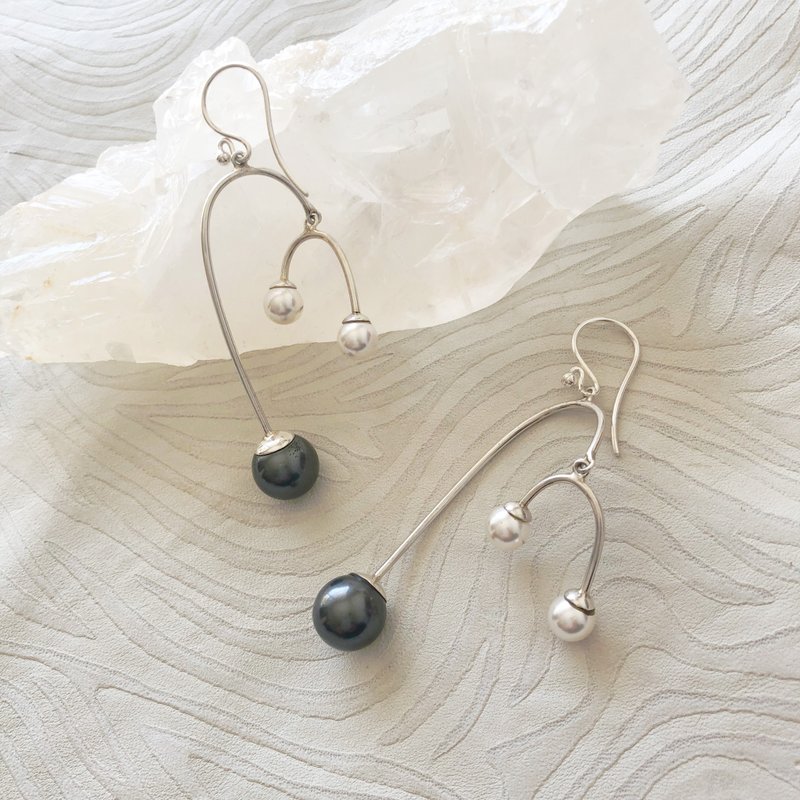 Earrings: Dance of the Moon Drops ★ Natural Series - ต่างหู - เครื่องเพชรพลอย ขาว