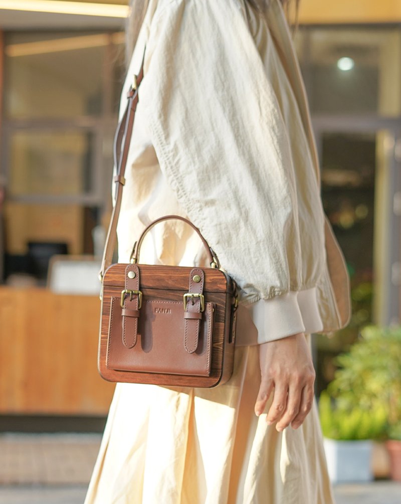 Wooden Mirrorless Camera Bag Casual Literary Shoulder Retro Handbag Niche Original Photography Crossbody Women's Bag - กระเป๋าแมสเซนเจอร์ - ไม้ สีเขียว