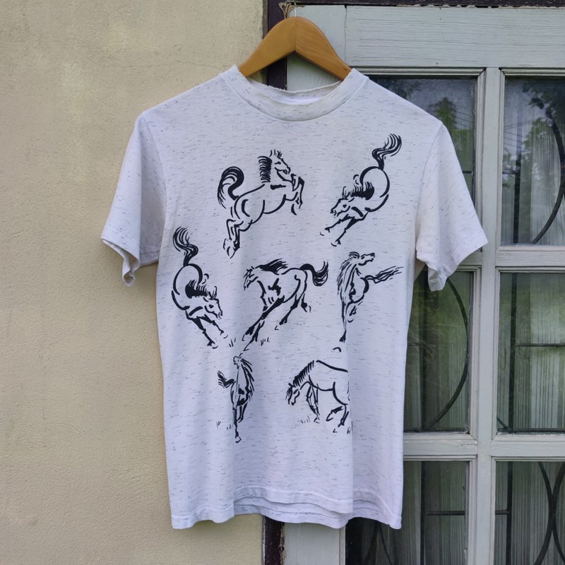 Vintage 90s Gardner Galloping Horse Print T Shirt - Men's T-Shirts & Tops - Cotton & Hemp Gray