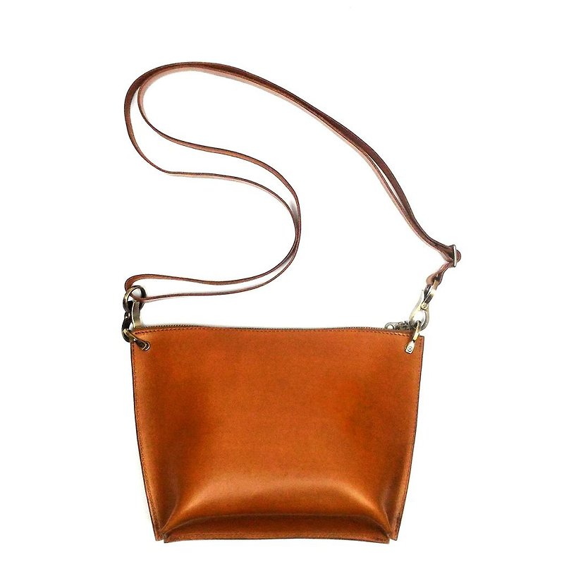 [] DOZI leather handmade vegetable tanned leather dumplings package. To follow resize, color, inner functional requirements. For the dyeing of leather production, free to color, like light brown Photo - Messenger Bags & Sling Bags - Genuine Leather Multicolor