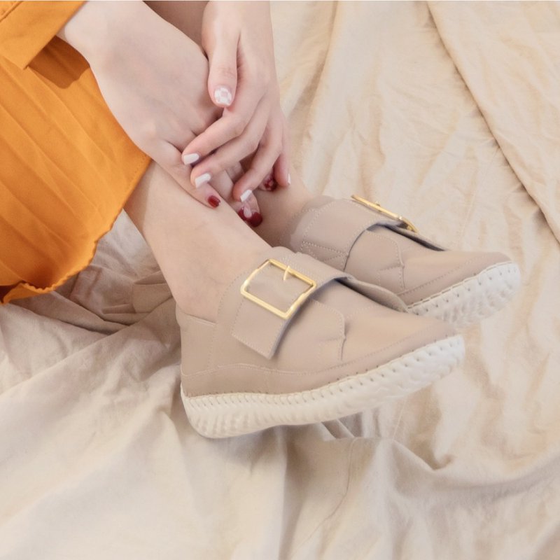 Leather Metal Square Buckle Magnet Thick Bottom Air Cushion Balloon Casual Shoes (Milk Tea Brown) - รองเท้าลำลองผู้หญิง - หนังแท้ สีกากี