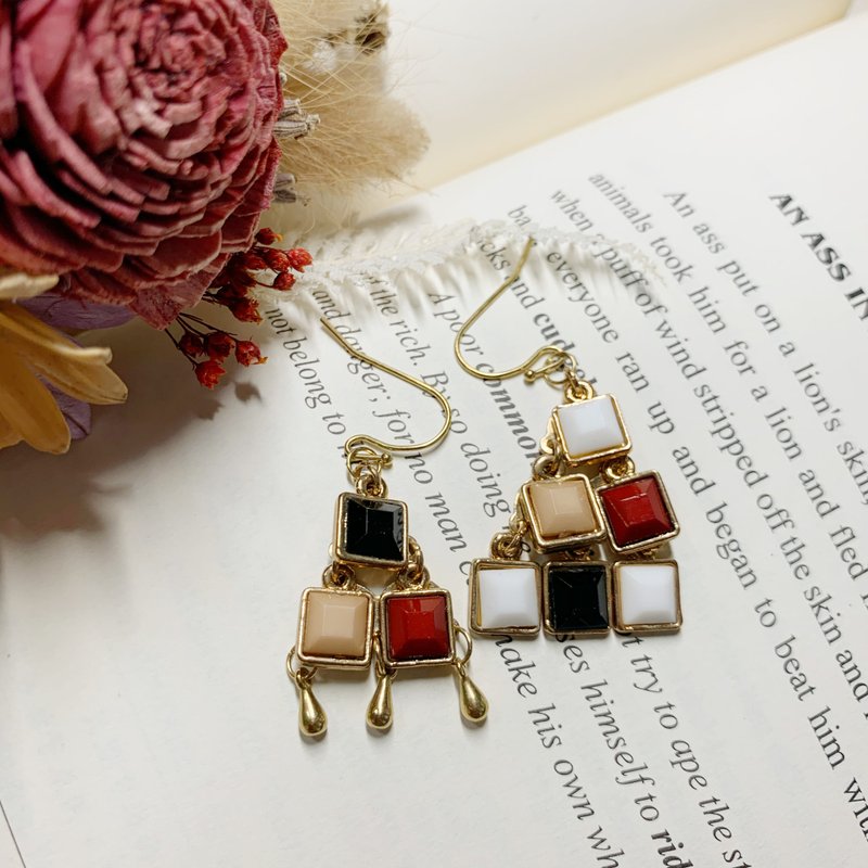 SL333 Modern Checkered Asymmetrical Earrings - Earrings & Clip-ons - Other Metals Red