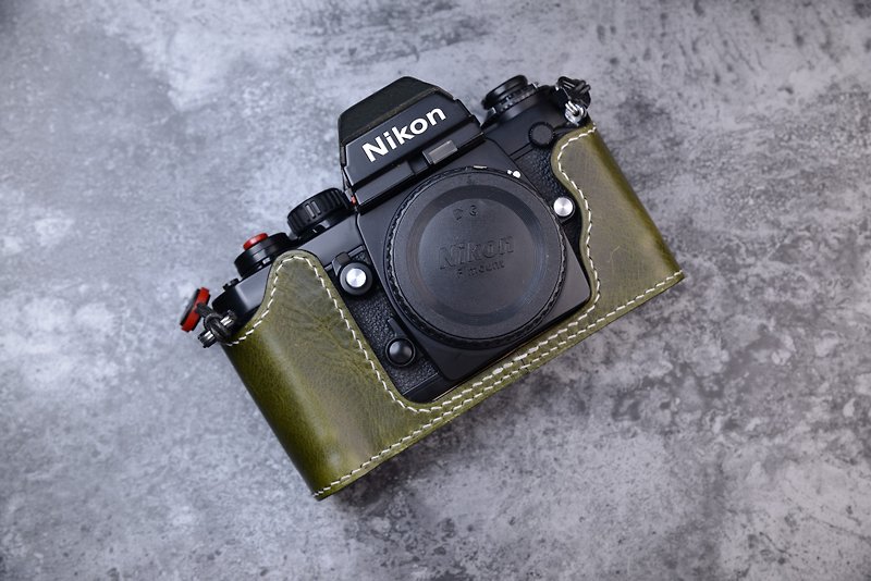 NikonFE3フィルムカメラハンドメイドレザーケースハーフセット - カメラバッグ - 革 グリーン