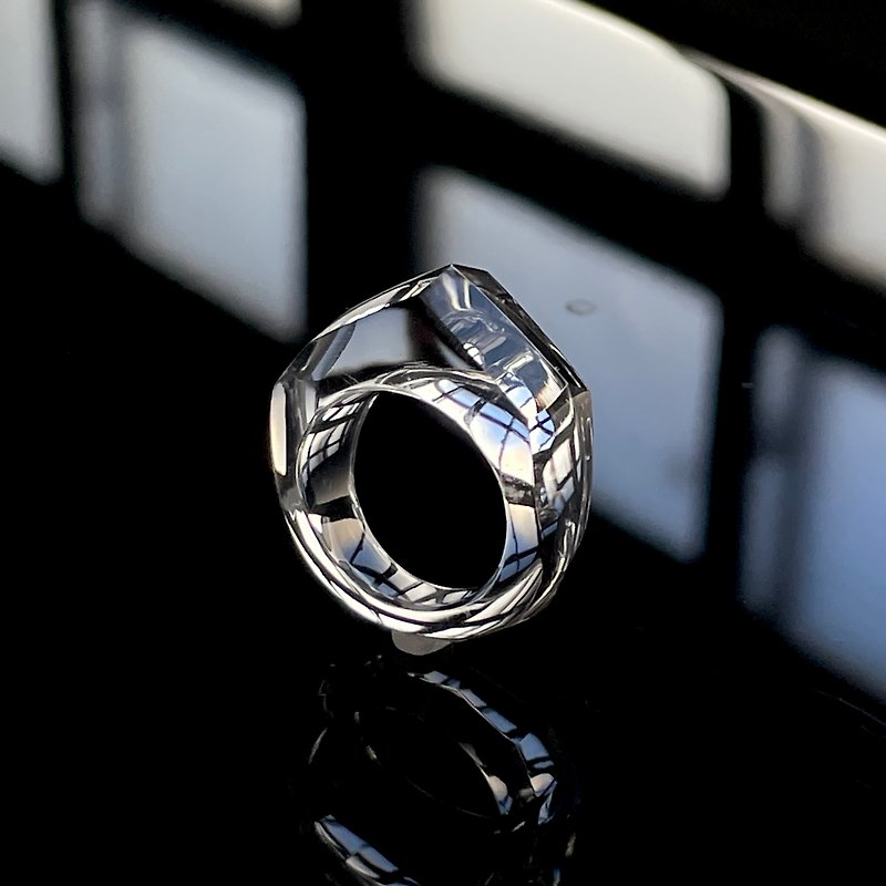 水晶のくりぬきリング(ツヤあり) - 戒指 - 水晶 透明