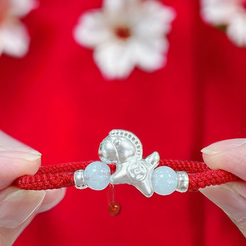 Good luck in the Year of the Dragon* Instant success Aquamarine sterling silver red thread bracelet wishes success in career and study to avoid evil and bring good luck - สร้อยข้อมือ - เครื่องเพชรพลอย สีแดง