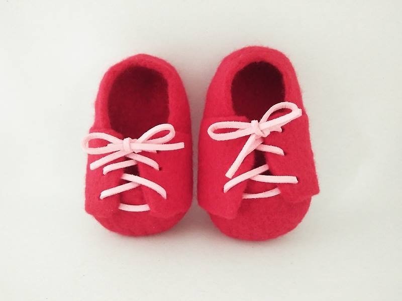 Miniyue Wool Feather Baby Shoes Vermilion Casual Bandage Ms. Moon Made in Taiwan Handmade - Baby Shoes - Wool Red