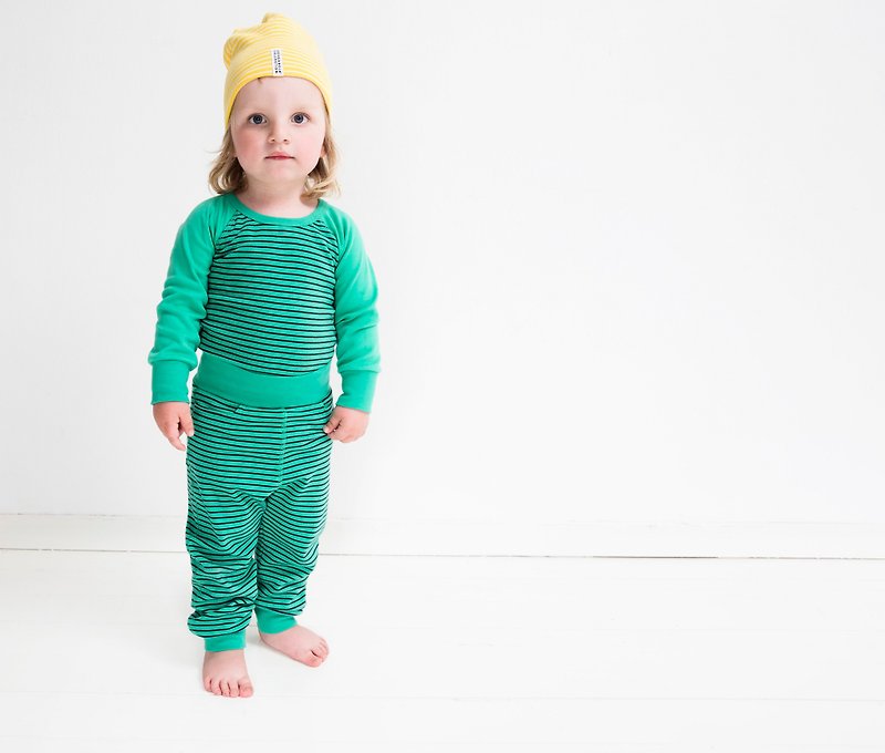 【Swedish Children's Clothing】Organic Cotton Onesies 3M to 12M Green/Black Stripes - ชุดทั้งตัว - ผ้าฝ้าย/ผ้าลินิน สีเขียว