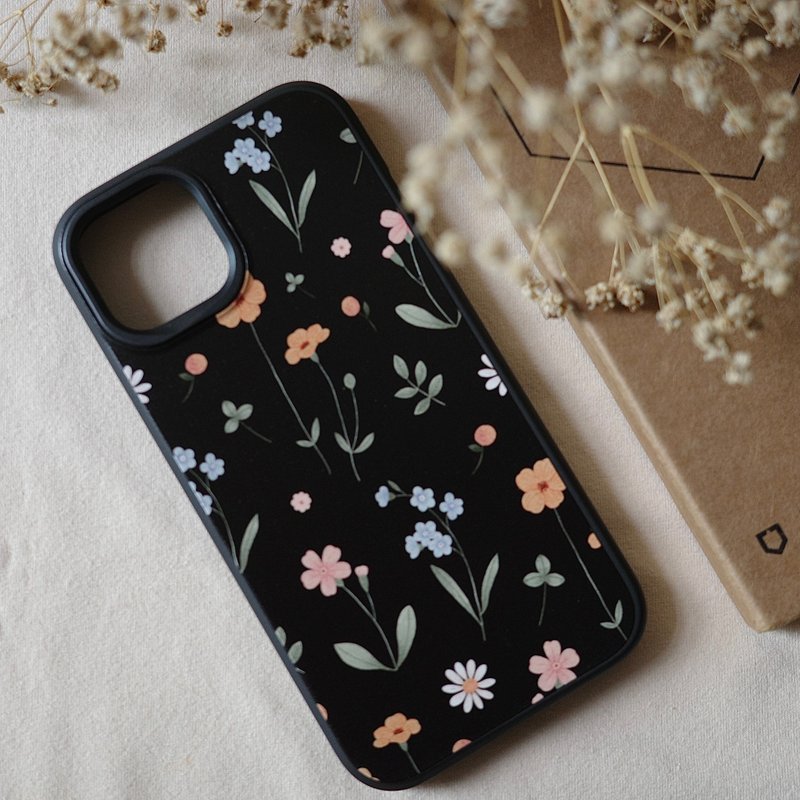 [Sample] Flower Daily (Black) / iPhone14 Mobile Phone Case / Rhino Shield Solidsuit - เคส/ซองมือถือ - พลาสติก สีดำ