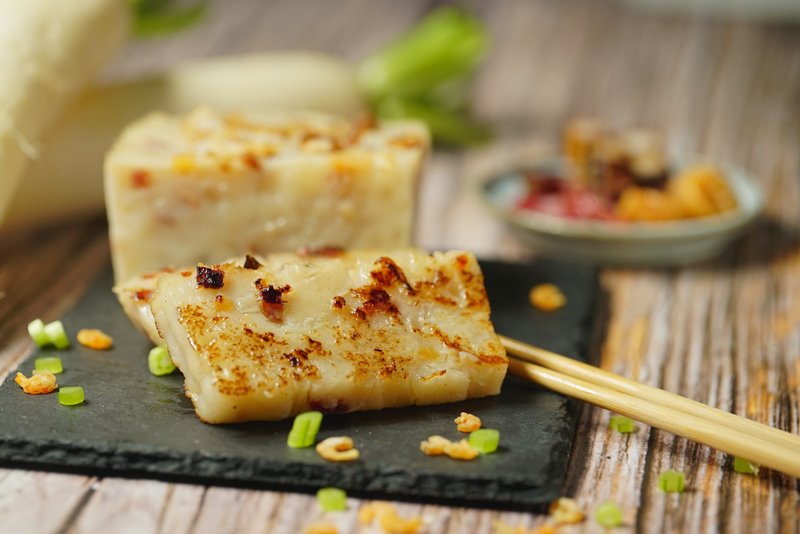 【門市自取】三點水足料臘味本地蘿蔔糕 香港種植 賀年糕點 - 水餃/滷味/熟食 - 新鮮食材 金色