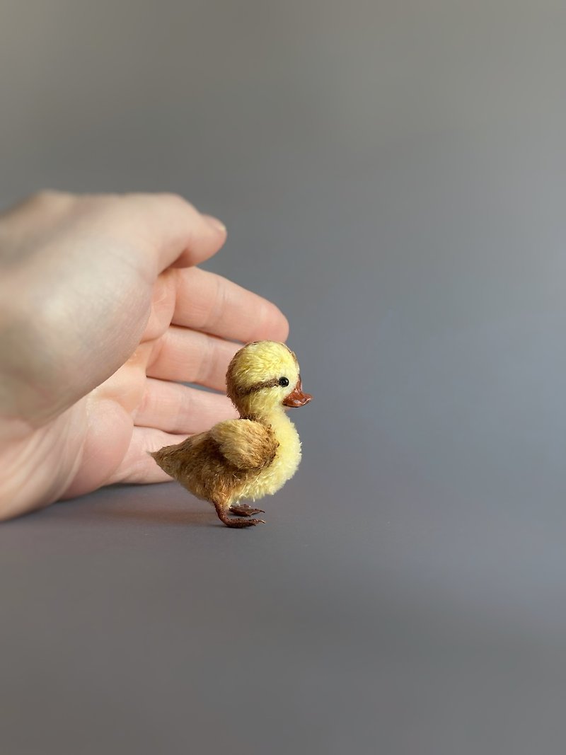 Miniature Duckling - 裝飾/擺設  - 其他材質 黃色