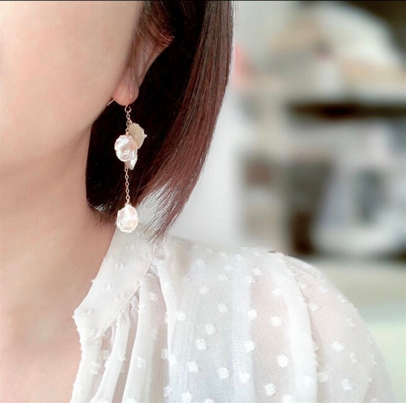 桜の花びらのよう　　 ペタルパールのピアス (K14gf)　イヤリングに変更可 - 耳環/耳夾/耳骨夾 - 珍珠 粉紅色