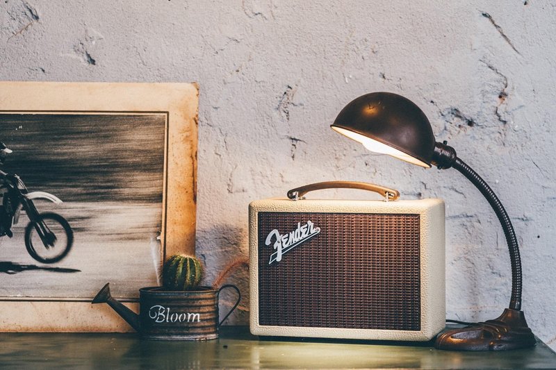 (Refurbished) Fender The Indio Wireless Bluetooth Speaker - Speakers - Other Materials White