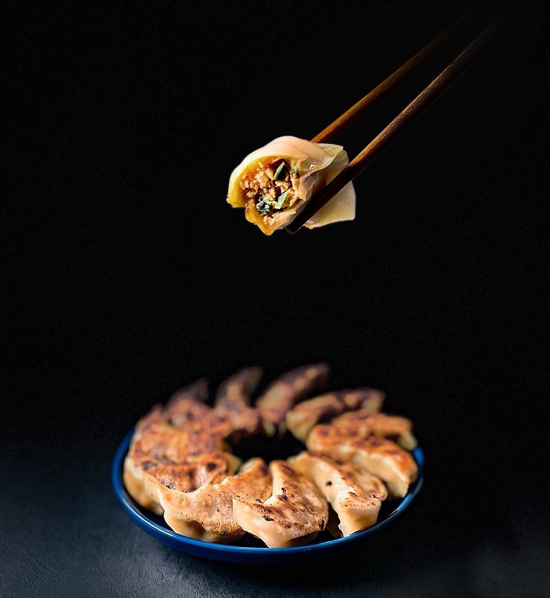 【Jiaozhu餃子】手揚げ餃子-クラシックチャイブ - レトルト食品 - 食材 
