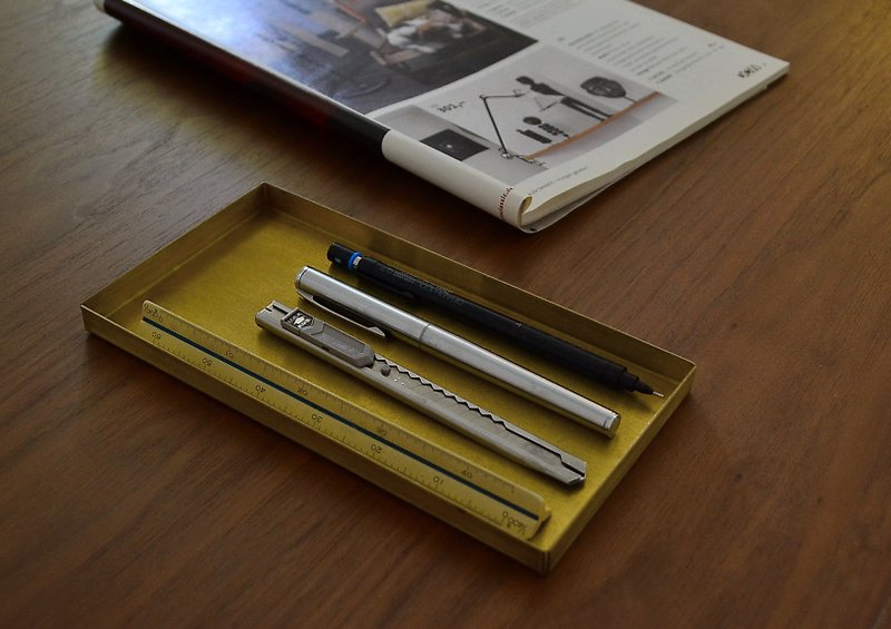 Brass stationery storage tray - กล่องใส่ปากกา - โลหะ 