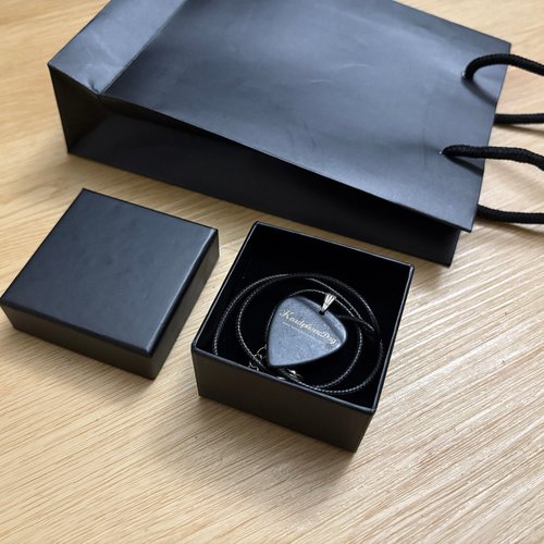 RUNSEOKJIN コヤン ギター ネックレス 新品 未開封 RUNSEOKJIN コヤン ギター ネックレス 新品 未開封｜Yahoo