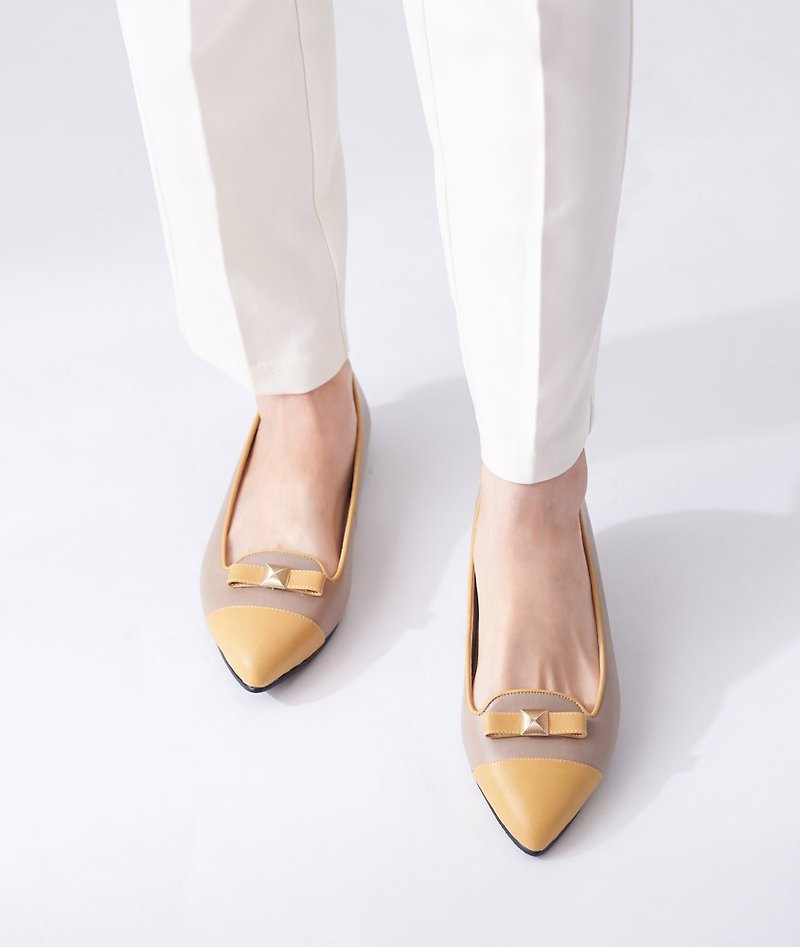 [Miss Time] Two-color elegant square bow pointed shoes _ lemon yellow / camel - รองเท้าบัลเลต์ - หนังแท้ สีกากี