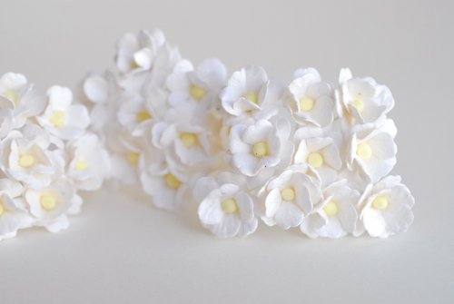 makemefrompaper paper flower, supplies, 100 pcs. hydrangea paper, size 1.5 cm., white color