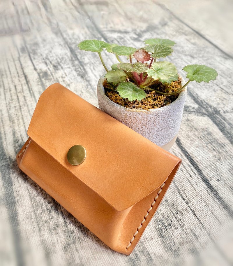 Vegetable tanned leather single card clip coin purse - กระเป๋าใส่เหรียญ - หนังแท้ สีกากี