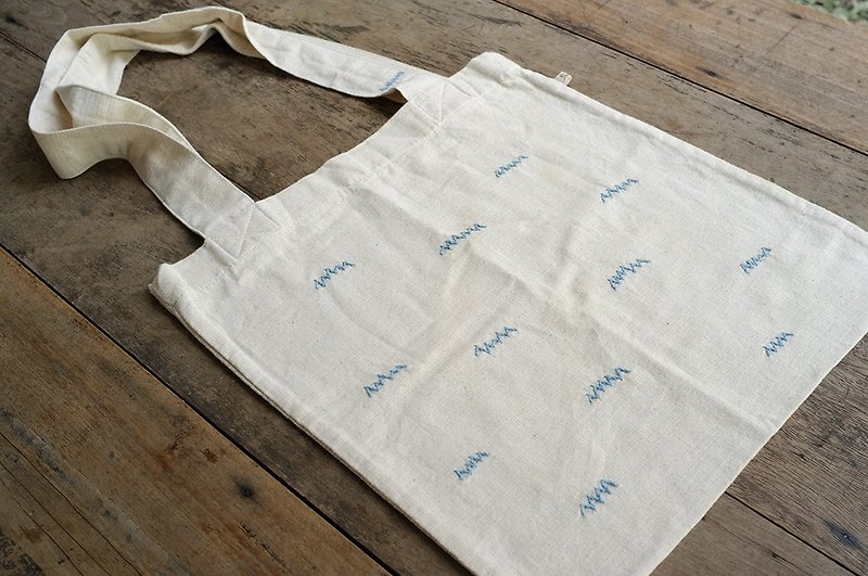 linnil: Thunder / Partly cloudy tote bag project - กระเป๋าแมสเซนเจอร์ - ผ้าฝ้าย/ผ้าลินิน ขาว
