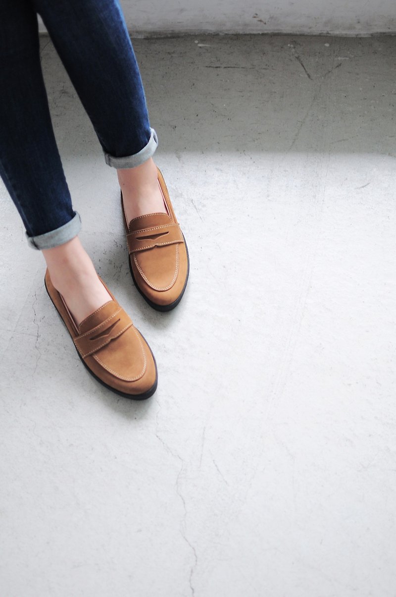 Nubuck Leather Loafers (Brown) - รองเท้าอ็อกฟอร์ดผู้หญิง - หนังแท้ สีนำ้ตาล