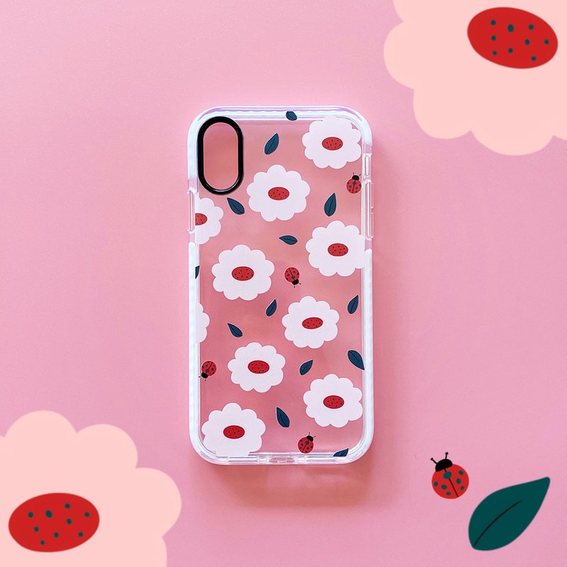 iPhone Clear Case // Ladybug - เคส/ซองมือถือ - พลาสติก สึชมพู