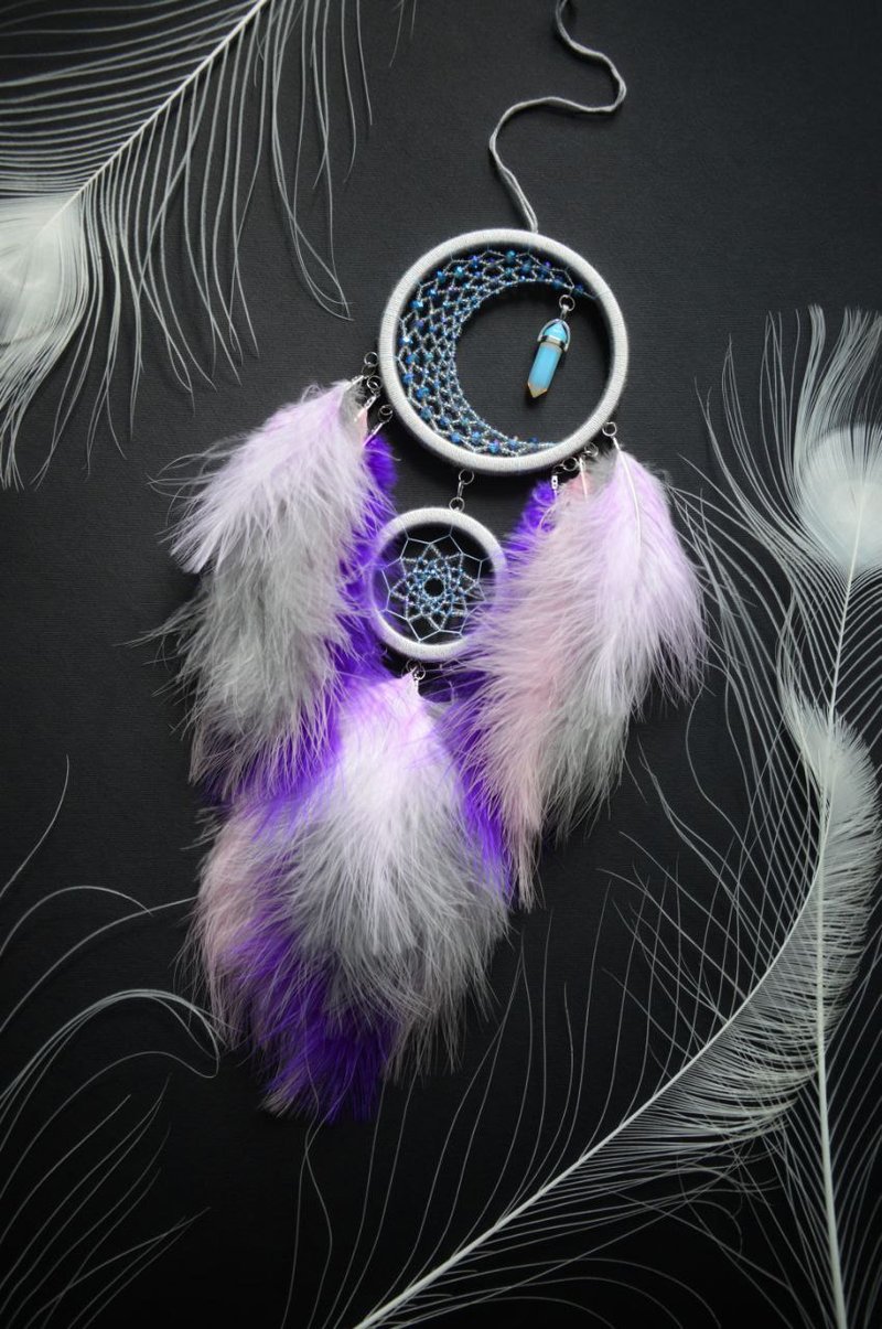 Soft dream catcher with moonstone crystal Girly crescent moon Dream catcher - 壁貼/牆壁裝飾 - 玻璃 紫色
