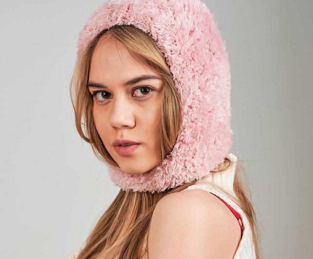 Balaclava mini. Hat made of fur yarn. Pink color - 設計館MacAlice