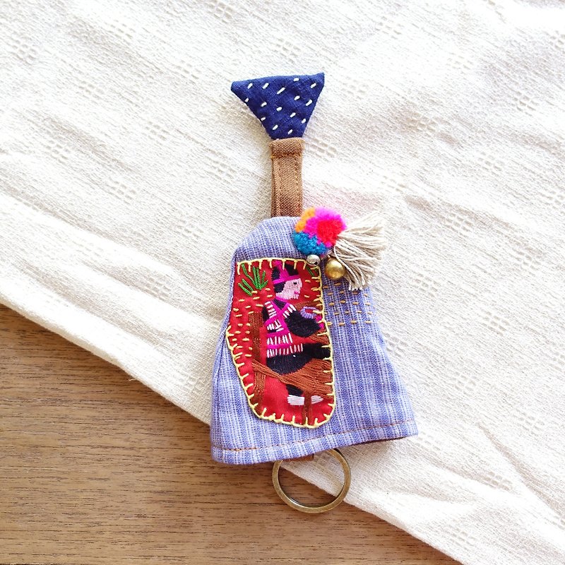 DUNIA handmade / farmhouse gourd key holder / Hmong embroidered key cover - diet - Keychains - Cotton & Hemp Blue
