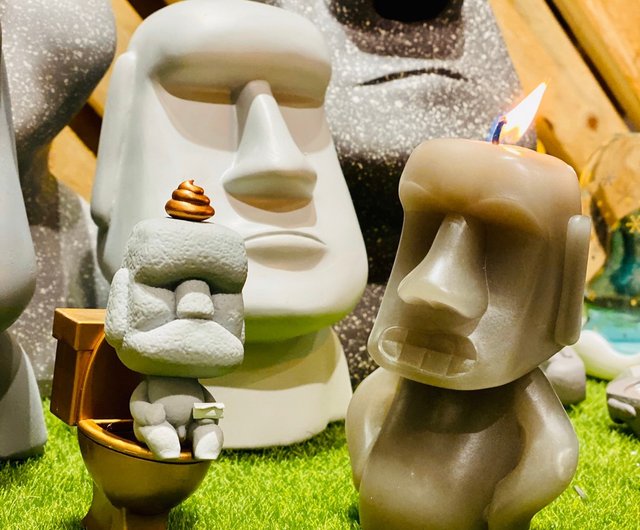 Out of print new product!! Moai Emoji Scented Candle - Shop