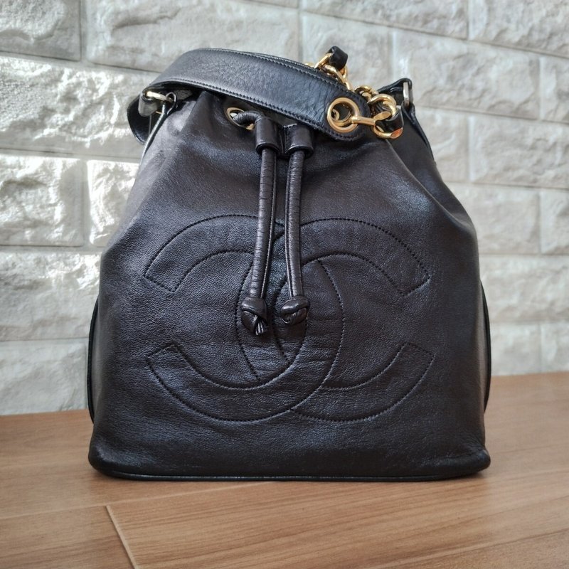 【LA LUNE】Second-hand Chanel black leather chain bucket bag single shoulder side crossbody handbag - Messenger Bags & Sling Bags - Genuine Leather Black