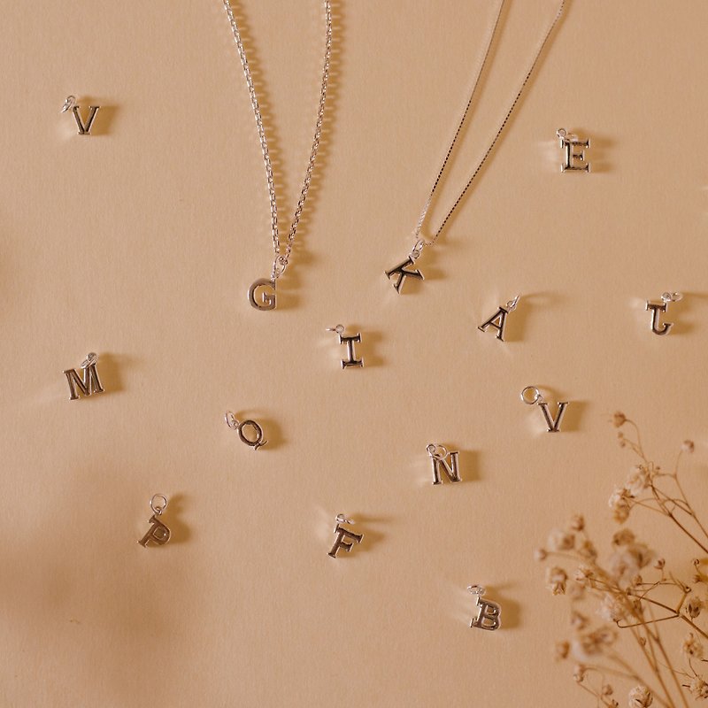 Pinkoi獨家販售 925純銀客製化項鍊 英文字母項鍊 情人節禮物推薦 - 項鍊 - 純銀 銀色