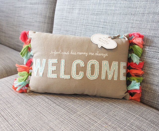 Colorful best sale tassel pillow