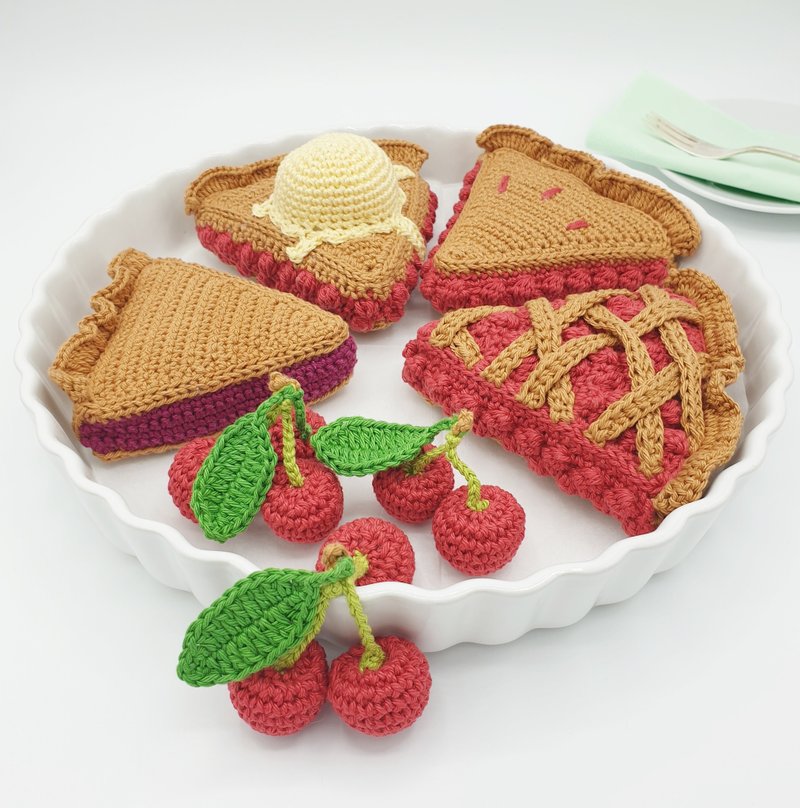 Cherry Pie 4 Types  Amigurumi Crochet PATTERN PDF - 手工藝教學/工具書 - 其他材質 