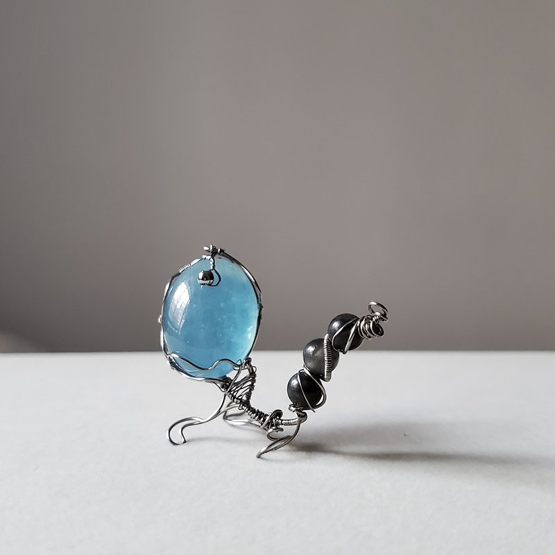 海藍寶擺飾小生物 | 不鏽鋼礦石裝飾 金屬編織 特色交換禮物 - 擺飾/家飾品 - 水晶 藍色