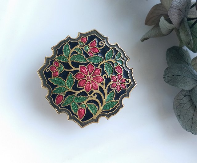 西洋アンティークジュエリー】七宝風FISH黒ブラックレッドピンブローチ