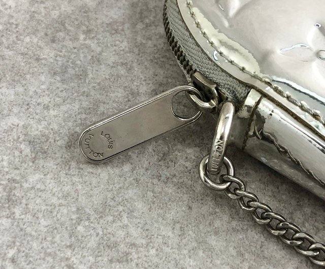 Louis Vuitton　ヴィトン　ミロワール　ケース　ハート　ゴールド 日本直送 名牌中古包 】LOUIS VUITTON モノグラムミロワール