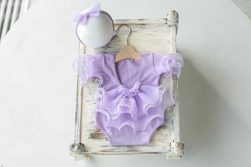 Purple bodysuit with lace for newborn girls:the perfect outfit for a little girl - เครื่องประดับ - โลหะ สีม่วง