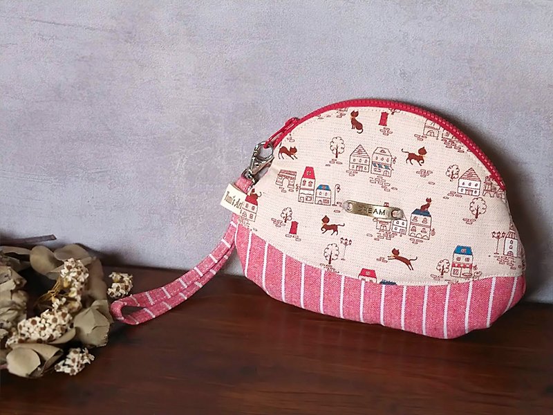 Cat Dream City Handmade Cosmetic Bag/Storage Bag - Toiletry Bags & Pouches - Cotton & Hemp Red