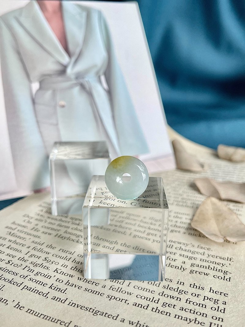 Burmese jade A cargo jade ice white floating yellow jade safe buckle