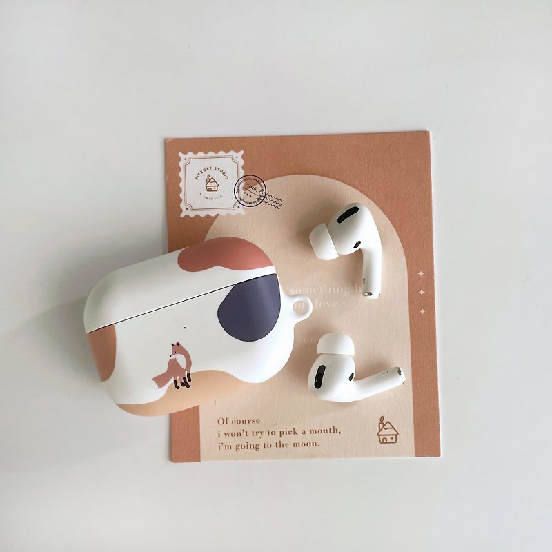 [FITZORY] Zoo Healing Color Block Fox | AirPods Shell - Headphones & Earbuds Storage - Plastic White