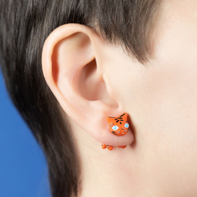 Blue-eyed Tiger Earrings - Cute Jewelry for Cat Lovers - Handmade Art - 耳環/耳夾/耳骨夾 - 其他材質 橘色