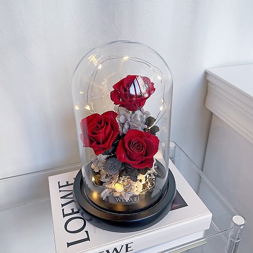 WEIWEI FLOWER 威威花藝設計 畢業禮物/客製化禮物 LED三朵玫瑰永生花玻璃鐘罩-紅
