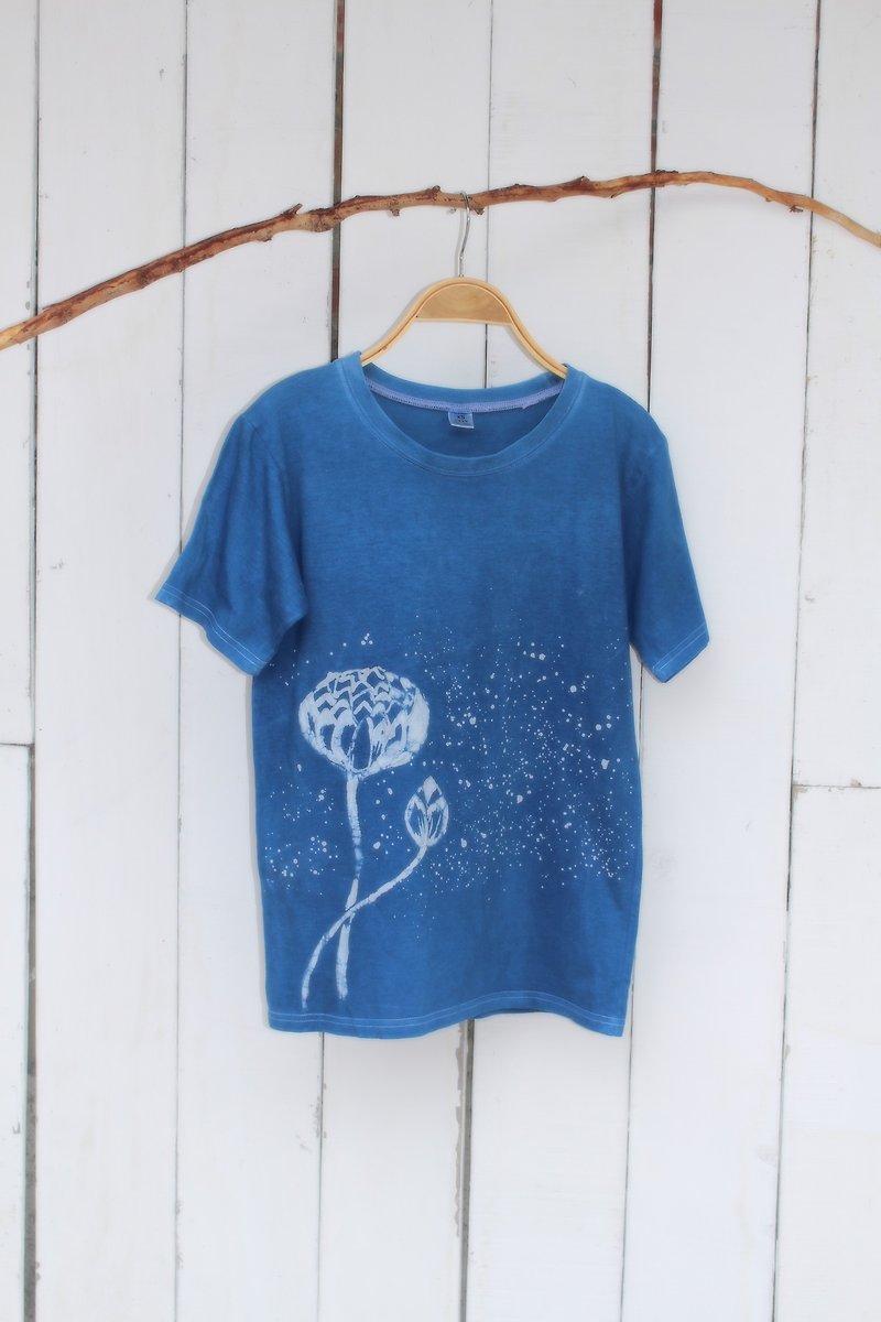 Free dyeing isvara handmade blue dyed universe series lotus cotton T-shir - Unisex Hoodies & T-Shirts - Cotton & Hemp Blue