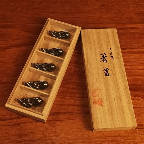 無二會所 老日本 錫製鴛鴦形筷架五入 共箱