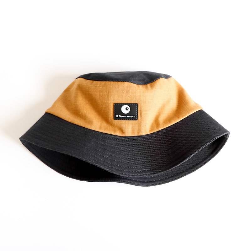 Contrasting natural yellow double-sided fisherman hat - หมวก - ผ้าฝ้าย/ผ้าลินิน สีเหลือง