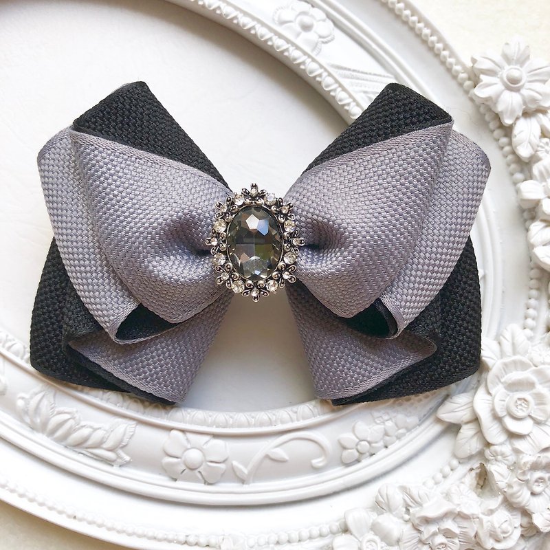 Elegant lady spring clip / iron gray + black - Hair Accessories - Other Materials Black