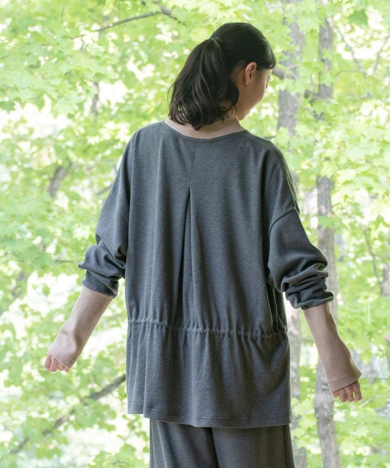 [Kiso] Plant dyeing BOTADEGI Soft smooth back gather pullover - Women's Tops - Cotton & Hemp 